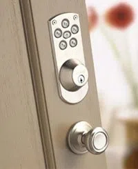 State Locksmith Services West Palm Beach, FL 561-328-2937 - comm-01