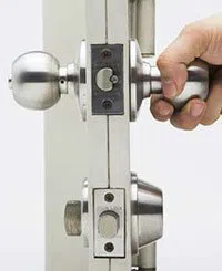 State Locksmith Services West Palm Beach, FL 561-328-2937 State Locksmith Services West Palm Beach, FL 561-328-2937 - res-02